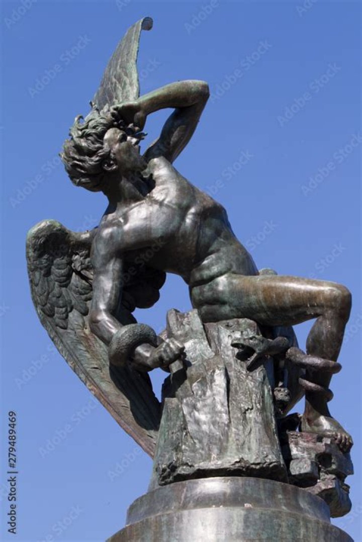 Exploring The Enigmatic Fallen Angel Statue In Russian Culture